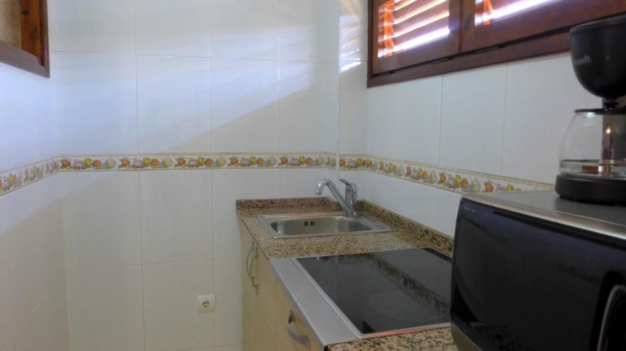 Apartamentos Colon 살루 외부 사진
