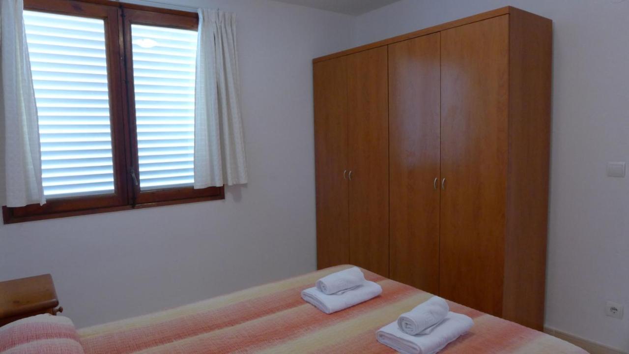 Apartamentos Colon 살루 외부 사진