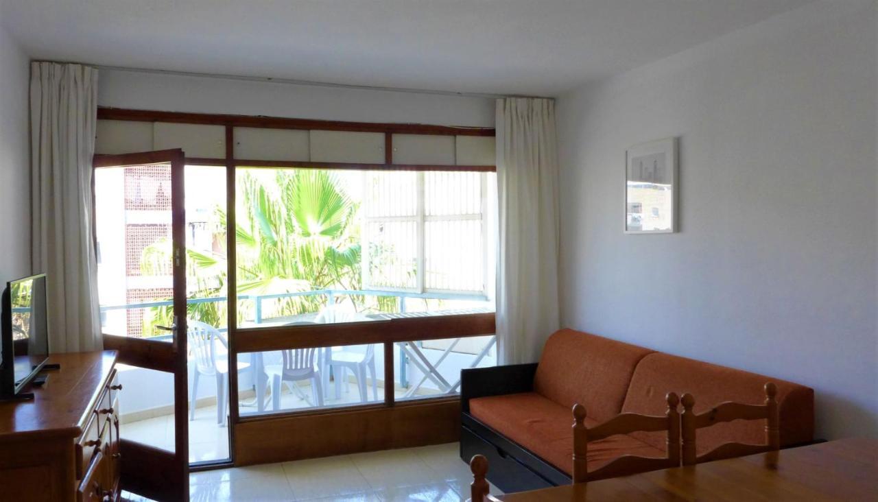 Apartamentos Colon 살루 외부 사진