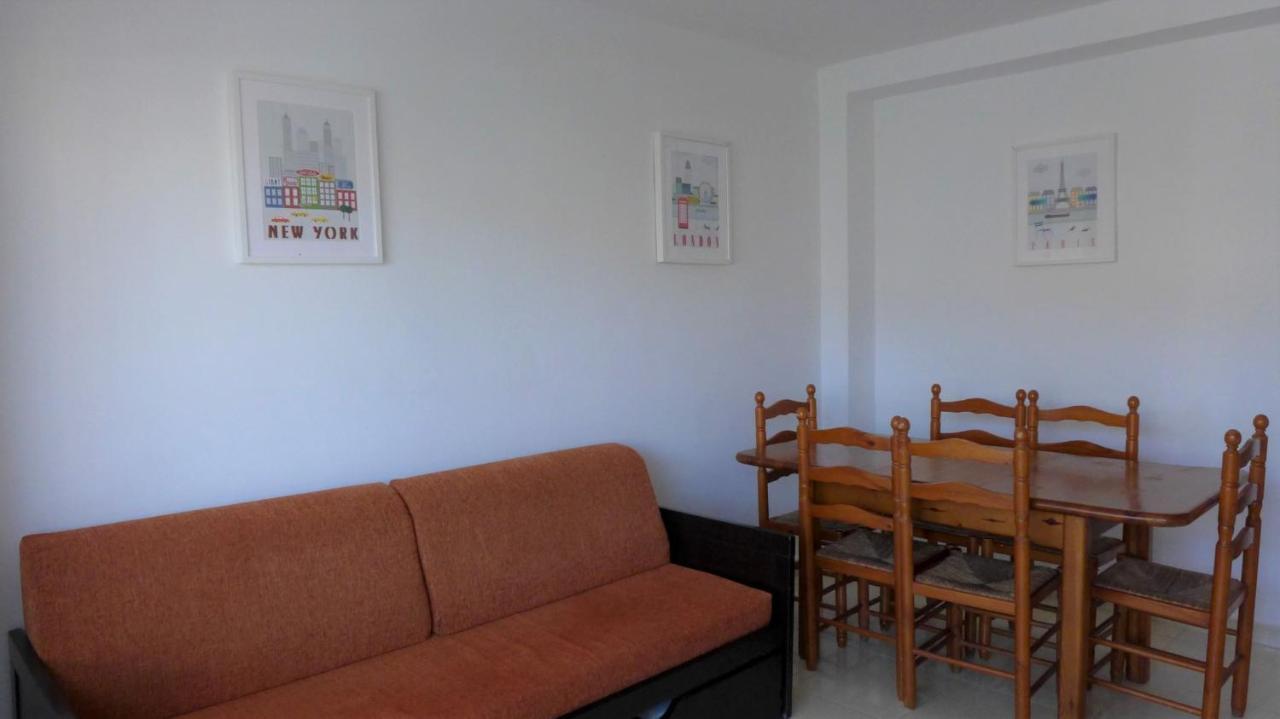 Apartamentos Colon 살루 외부 사진